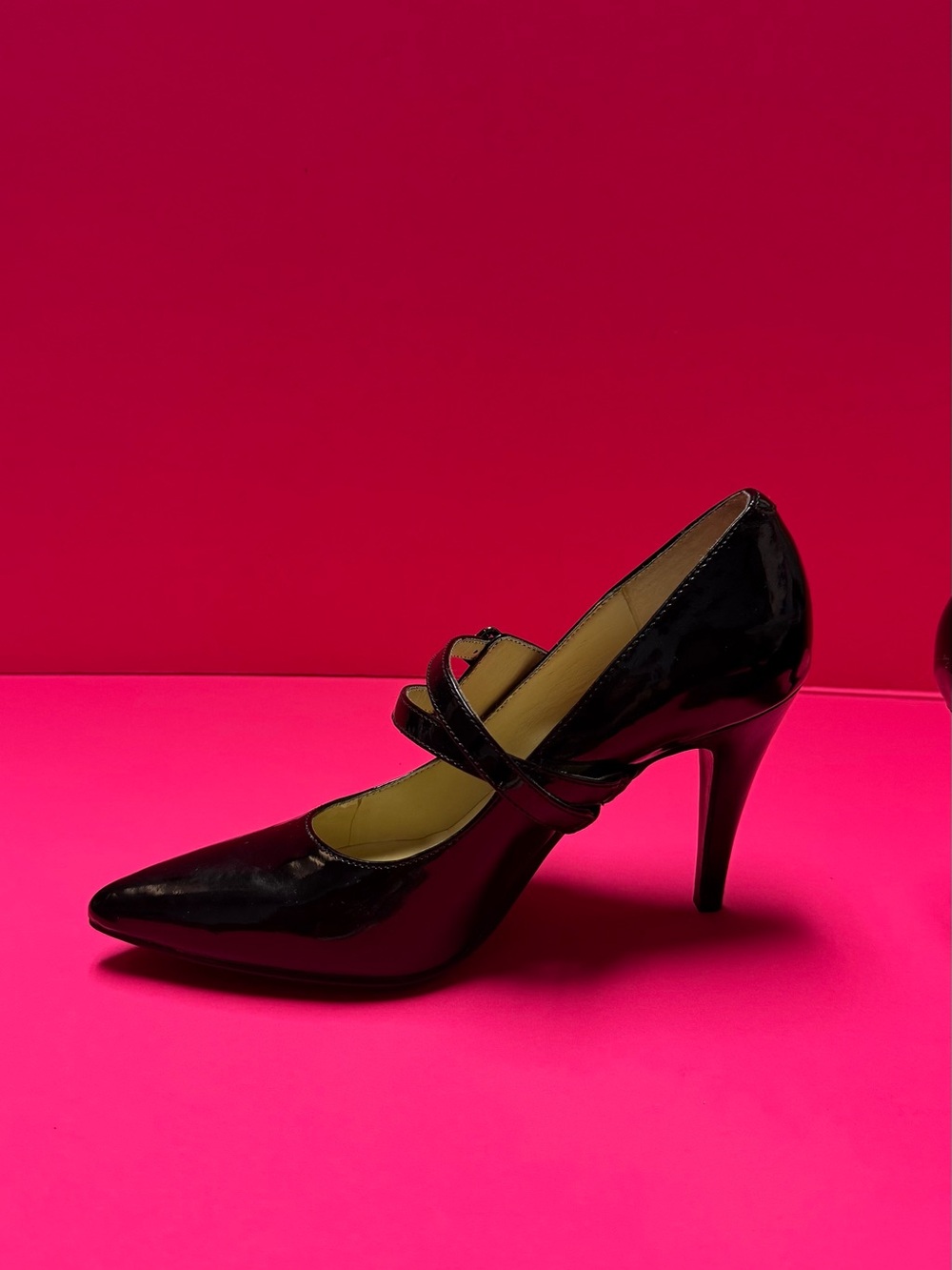 Nine West Black Patent Mary Jane Pointed-Toe Pump